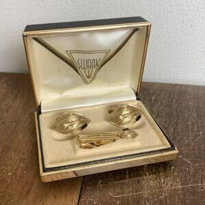 Swank 1950s 14 kt Gold Plate Black Onyx stone Cufflinks &‎ Tie Clip Original box